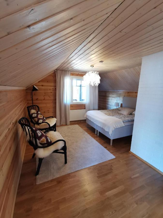 Villa Autumn Leaf Ivalo Extérieur photo